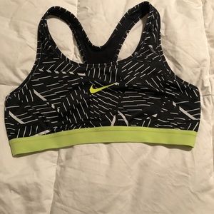 Nike Dri-fit sports bra